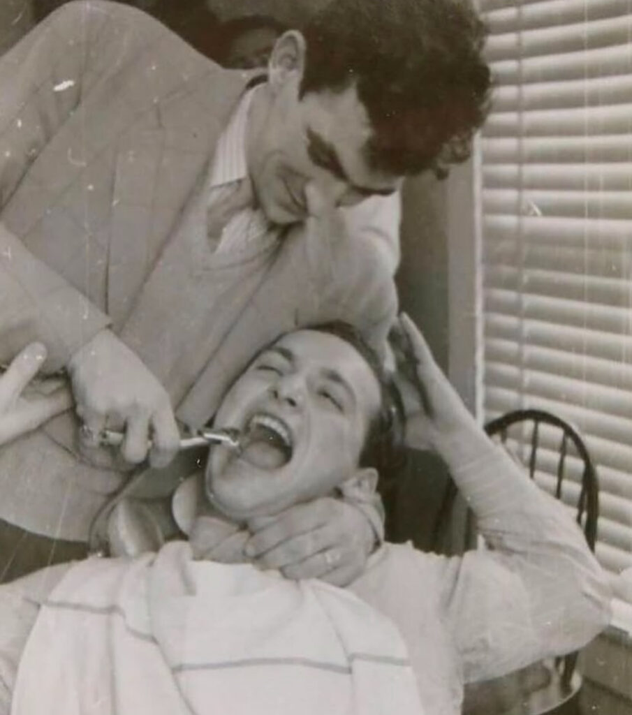 Du Barbier-Dentiste aux Cliniques Modernes